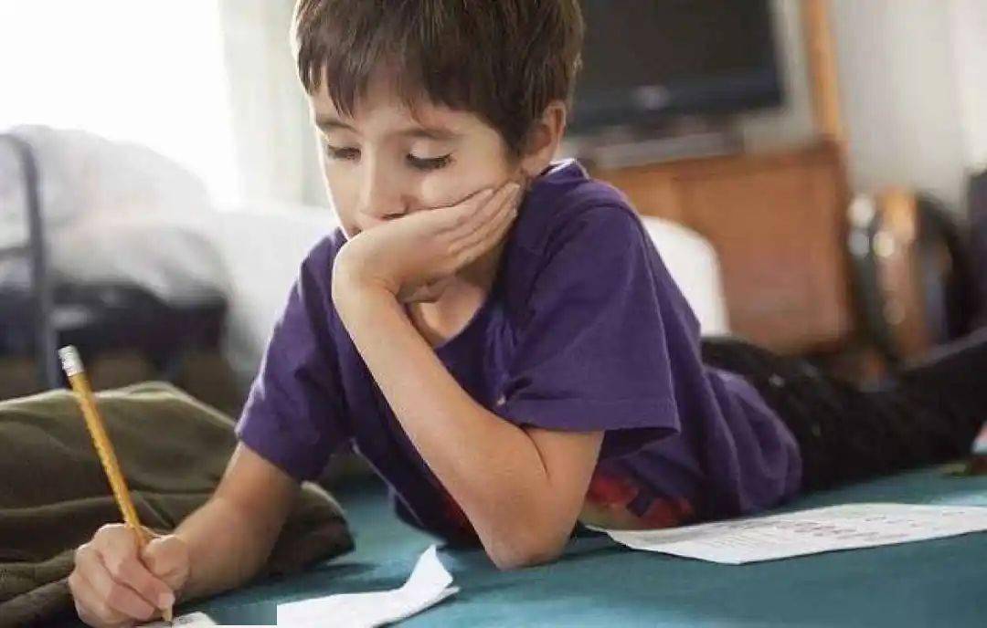 本周梅州天气没有大变化!依旧雷雨!